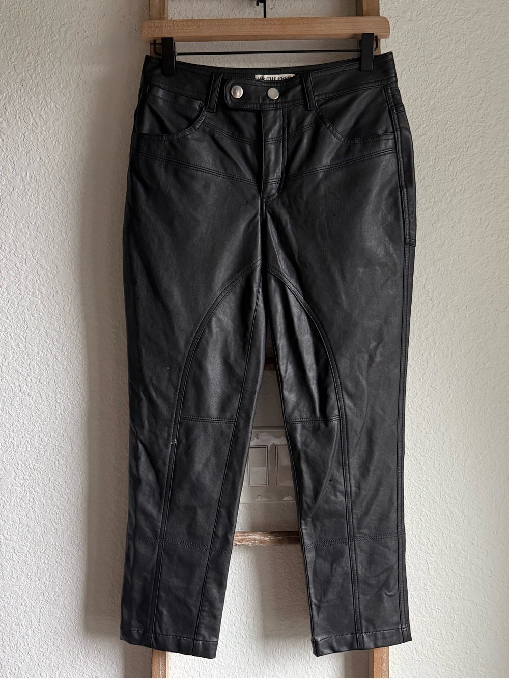 Free People We The Free Rebel Vegan Leather Cropped Pants Sz: 0